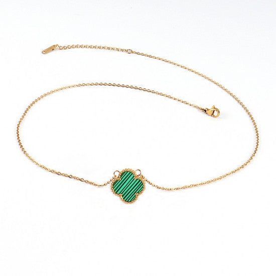 Collar de jade